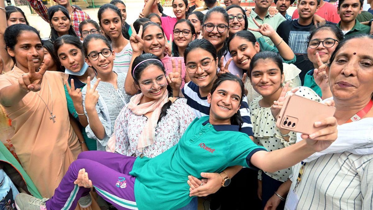 CUET PG Toppers List 2022: Six Students Score 100 Percentile; Check Full List Of Toppers Here